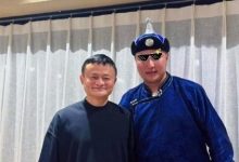 网友内蒙偶遇马云晒合照：谦逊有礼 酒量也不错-程序员中文网