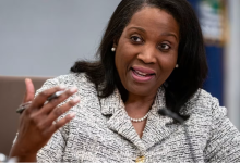 美联储理事库克硬刚特朗普:不会因受到霸凌而辞职-程序员中文网