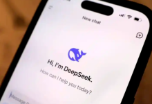 突发!DeepSeek又崩了,官方尚未回应-程序员中文网